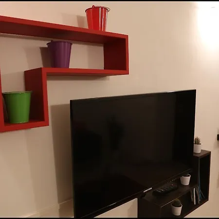 Apartment In Selci